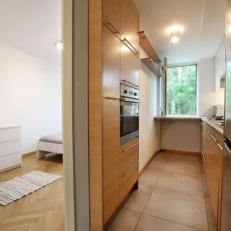 Apartment Bright And Charming- Golden Apartments- Old Town Warsaw