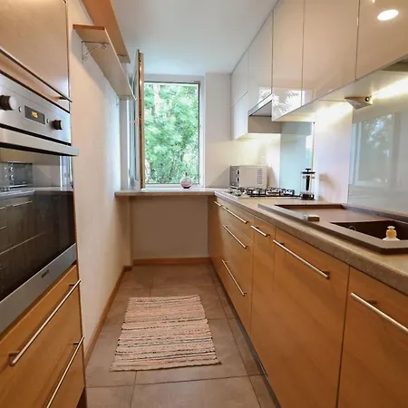Bright And Charming- Golden Apartments- Old Town Apartment *